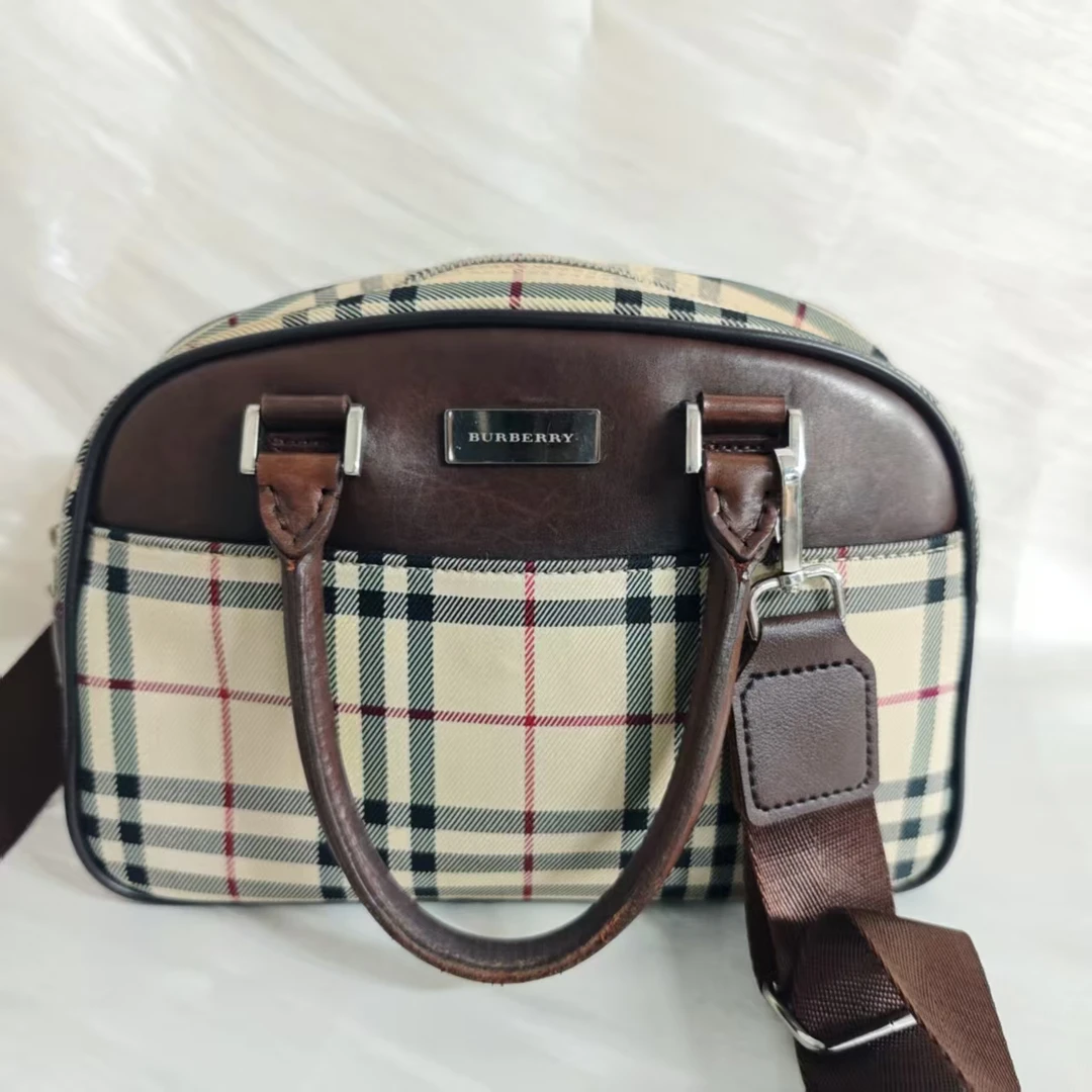 95新 BURBERRY/博柏利 博柏利时尚女士手提包1474 2566