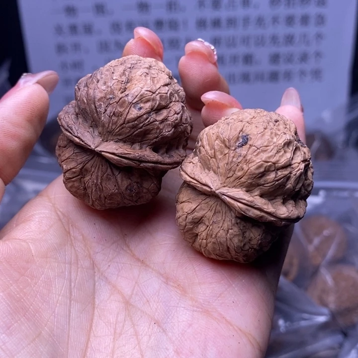 核桃云南野生铁核桃69号40mm
