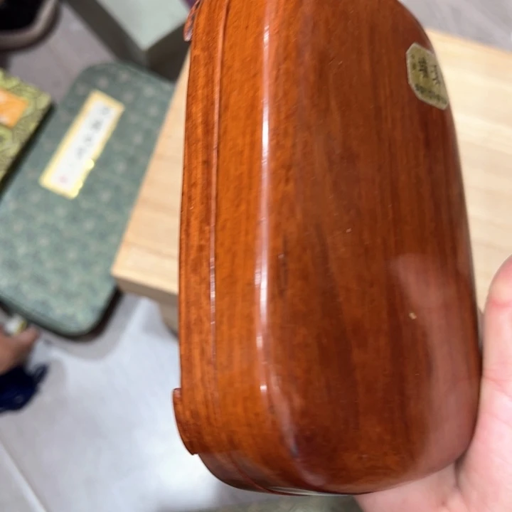 J****o新亿阁中古杂项谨慎参拍