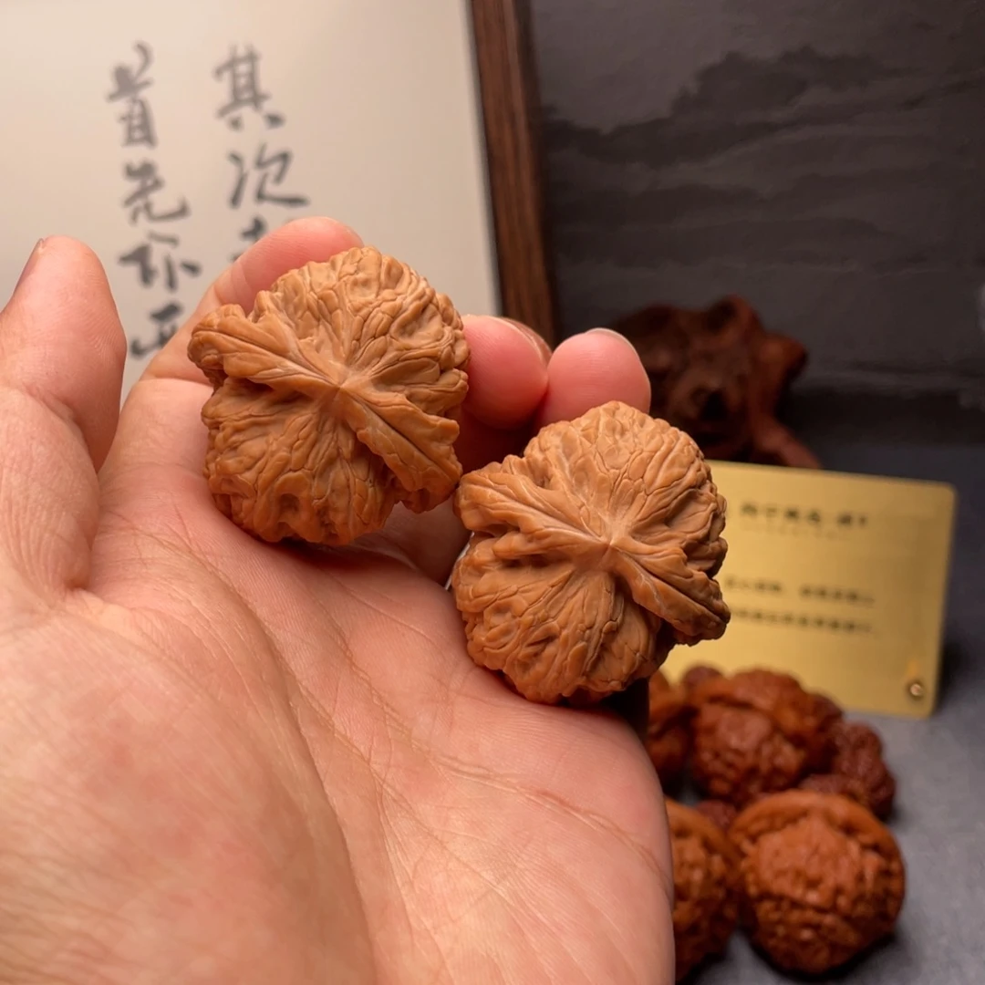 吊坠文玩核桃红锦鲤