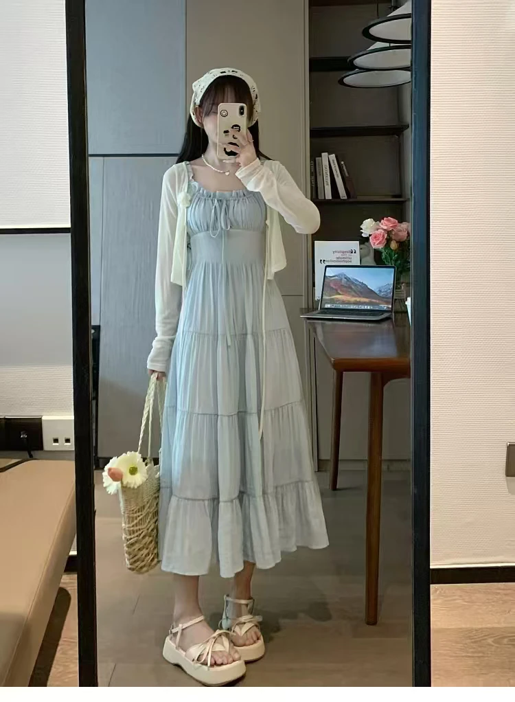 法式温柔风蓝色吊带连衣裙夏季甜美气质适合梨形身材