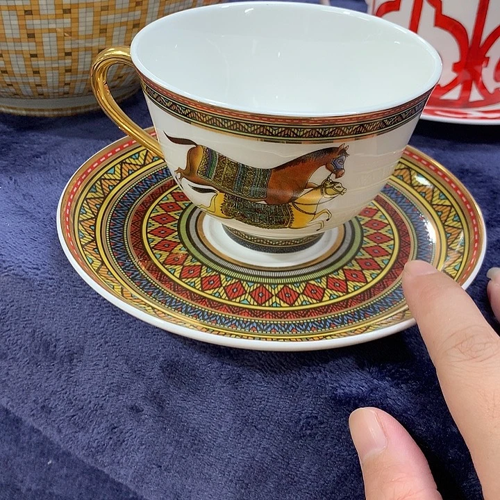 瓷片咖啡的香气是一