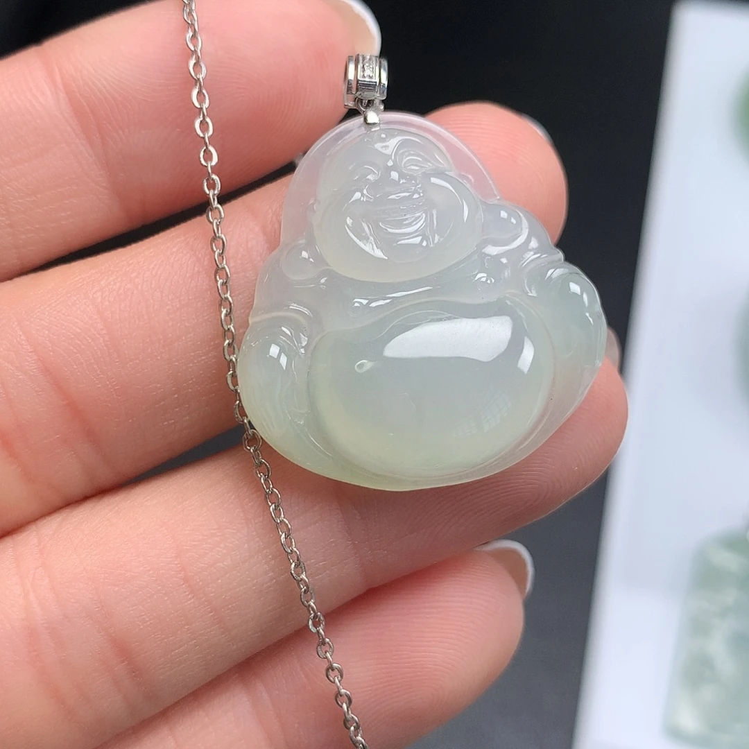 翡翠18K金镶嵌颈饰佛公