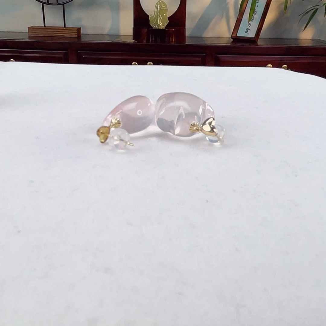 水晶耳饰18K金镶嵌水晶