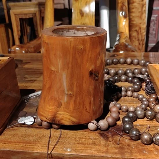 小叶桢楠金丝楠木笔筒