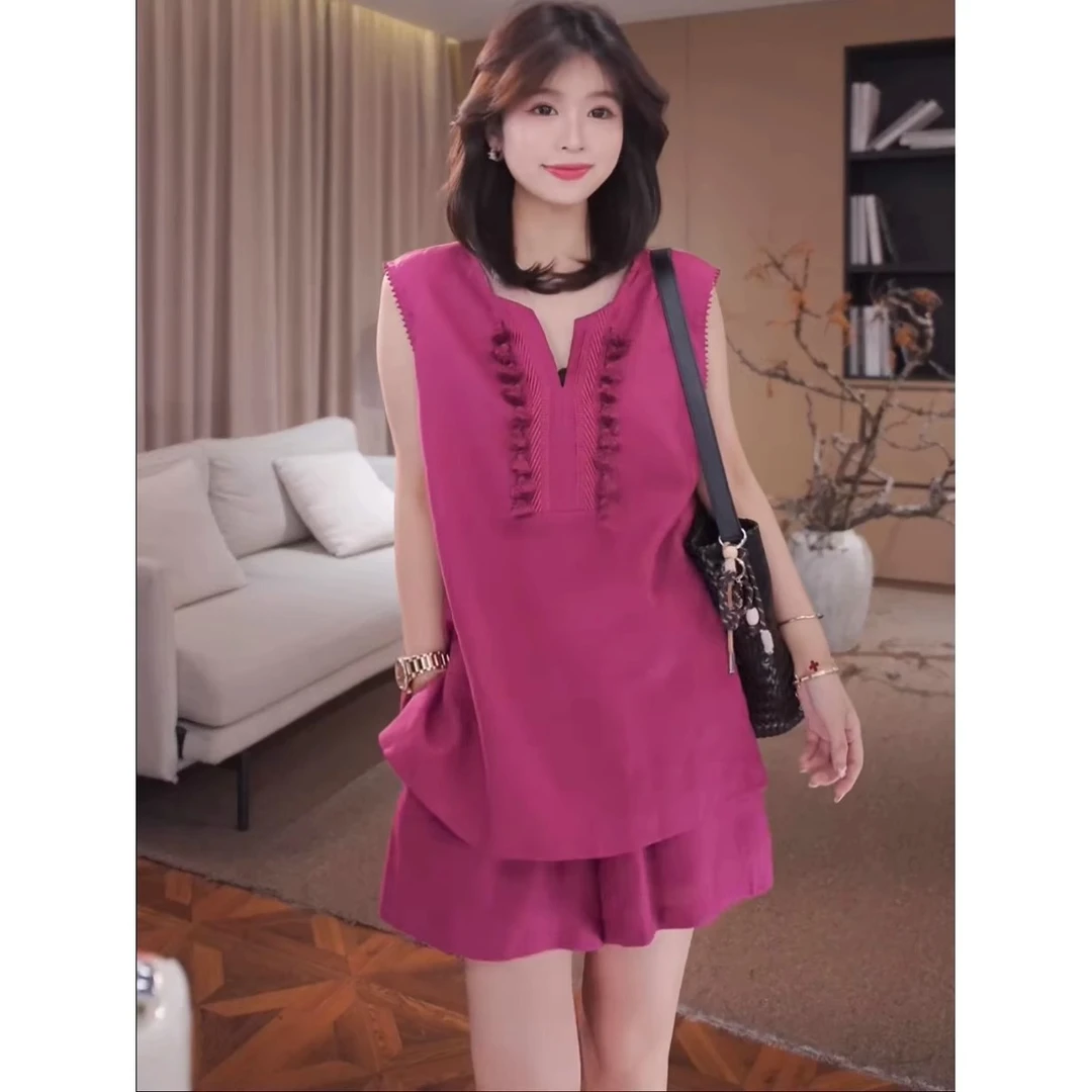 慵懒高级感棉麻气质套装女夏季2025时尚休闲风无袖背心短裤两件套