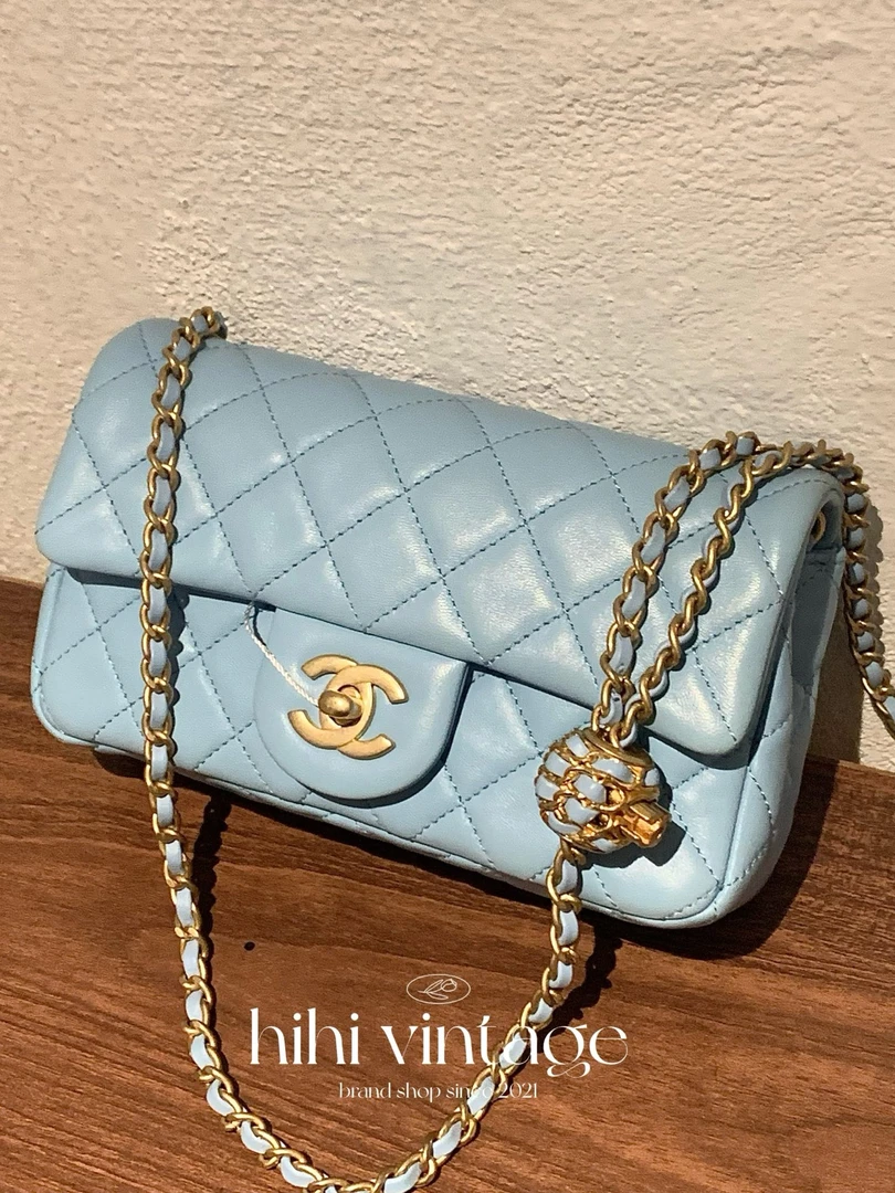 99新 Chanel/香奈儿 HIHI/ 蓝色核桃金球大mini 芯片款