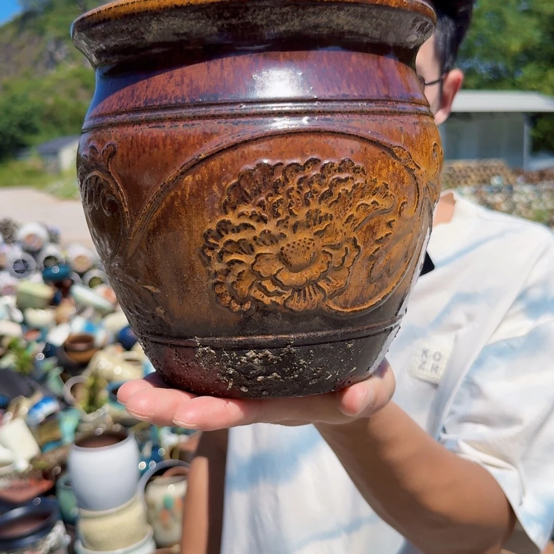 紫砂花盆瑕疵一个一个
