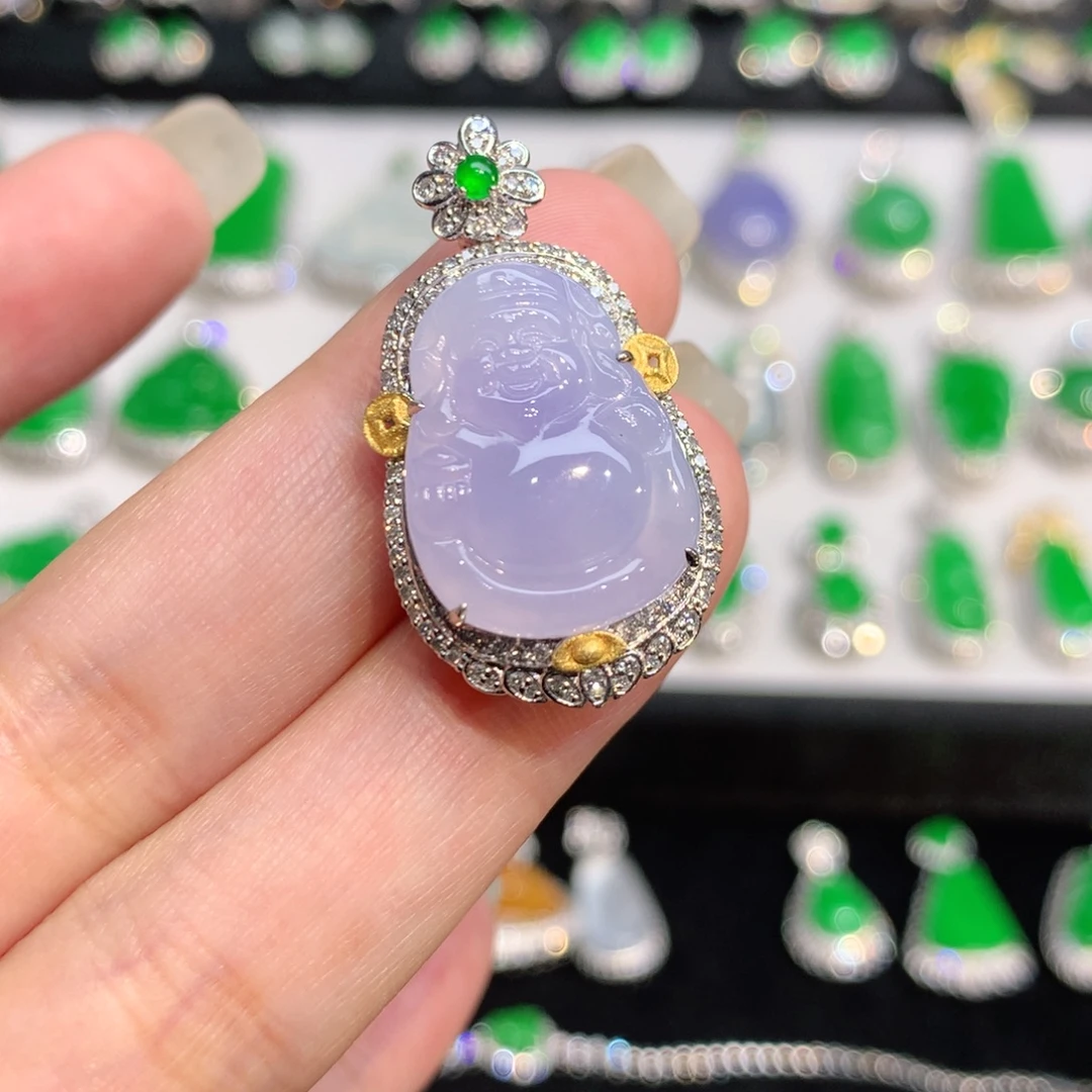 翡翠18K金镶嵌颈饰