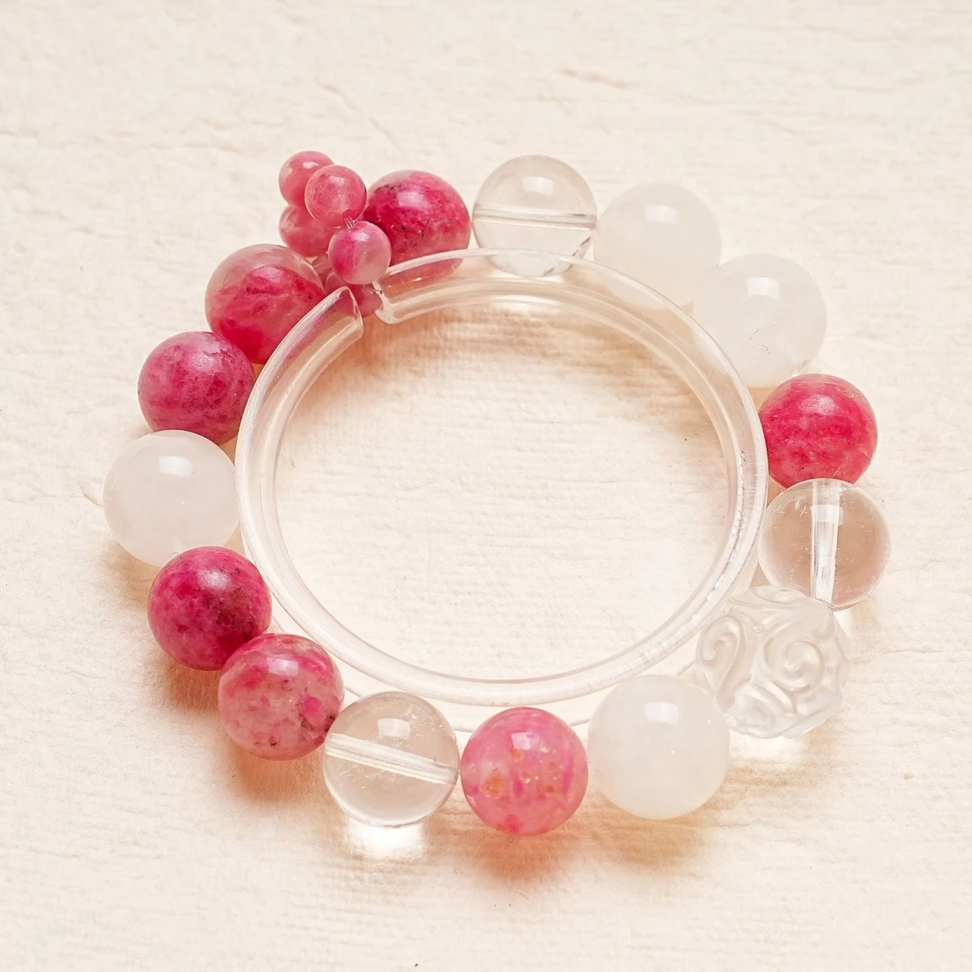 【捂风挽笑】天然白幽灵水晶蔷薇樱花雨手串