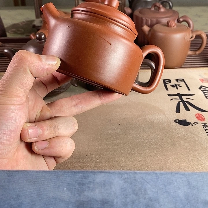 茶壶段泥紫砂的微瑕