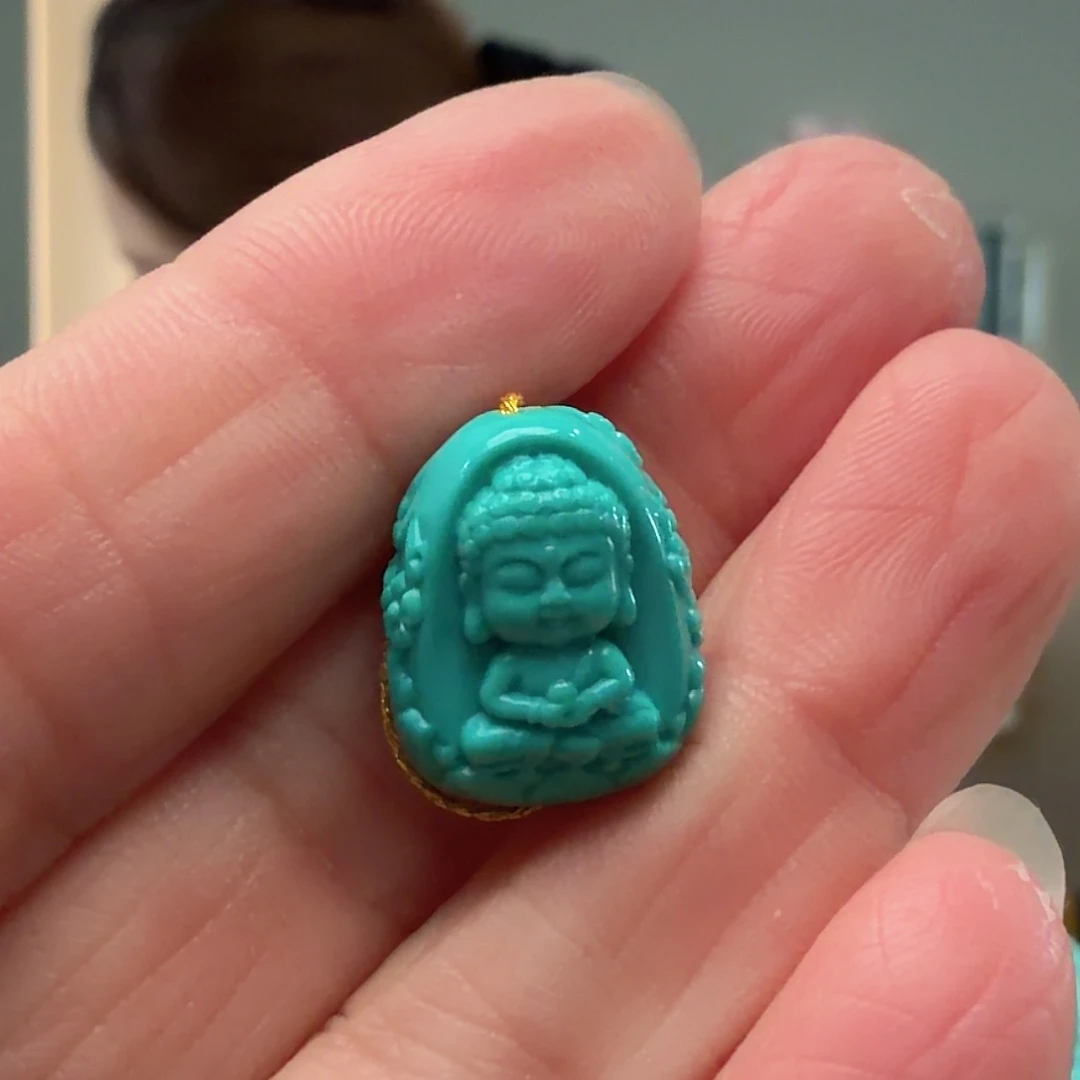 绿松石未镶嵌颈饰
