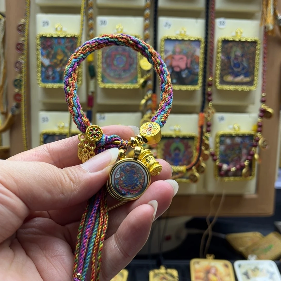 ?****话唐卡的故事是一场