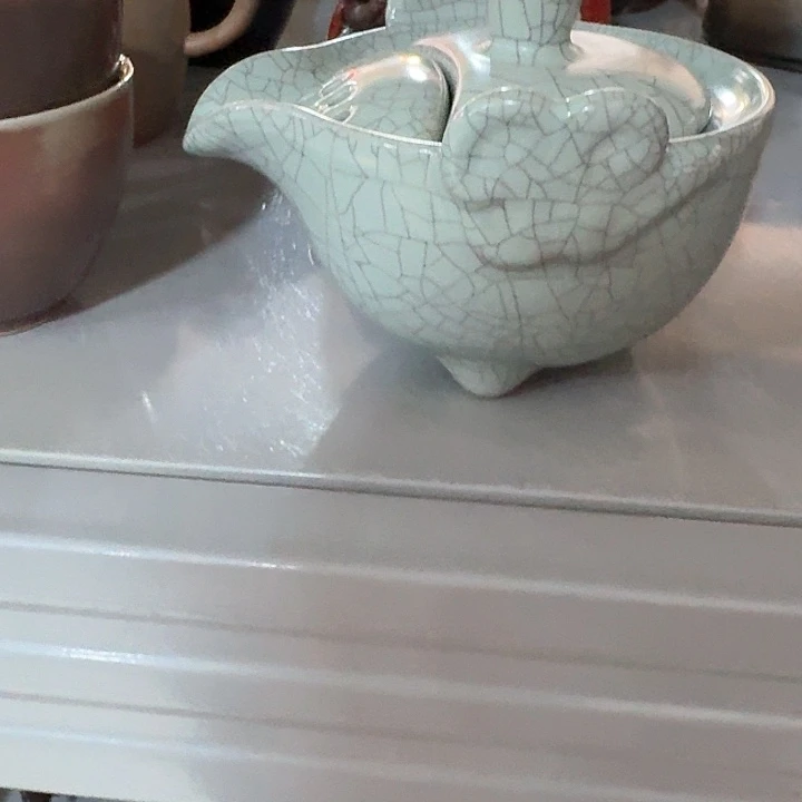 主人杯一个,瓷。。品茗瓷