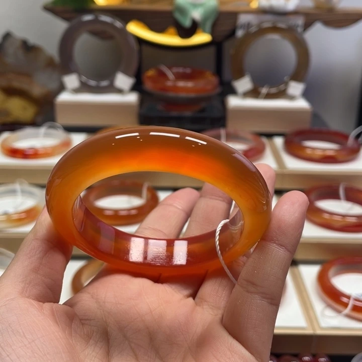 玛瑙/玉髓未镶嵌手镯