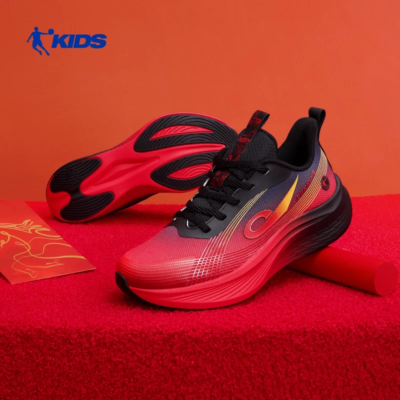 乔丹男童新年款跑步鞋青少年春季新款网面男童跑鞋大童儿童运动鞋