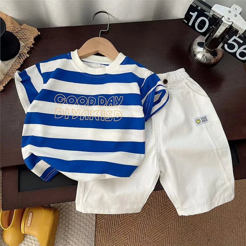 套装条纹短袖孩子套头夏季日常穿搭休闲风中性清新男舒适