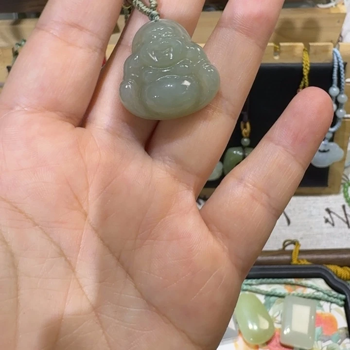 和田玉未镶嵌吊坠(不含链)