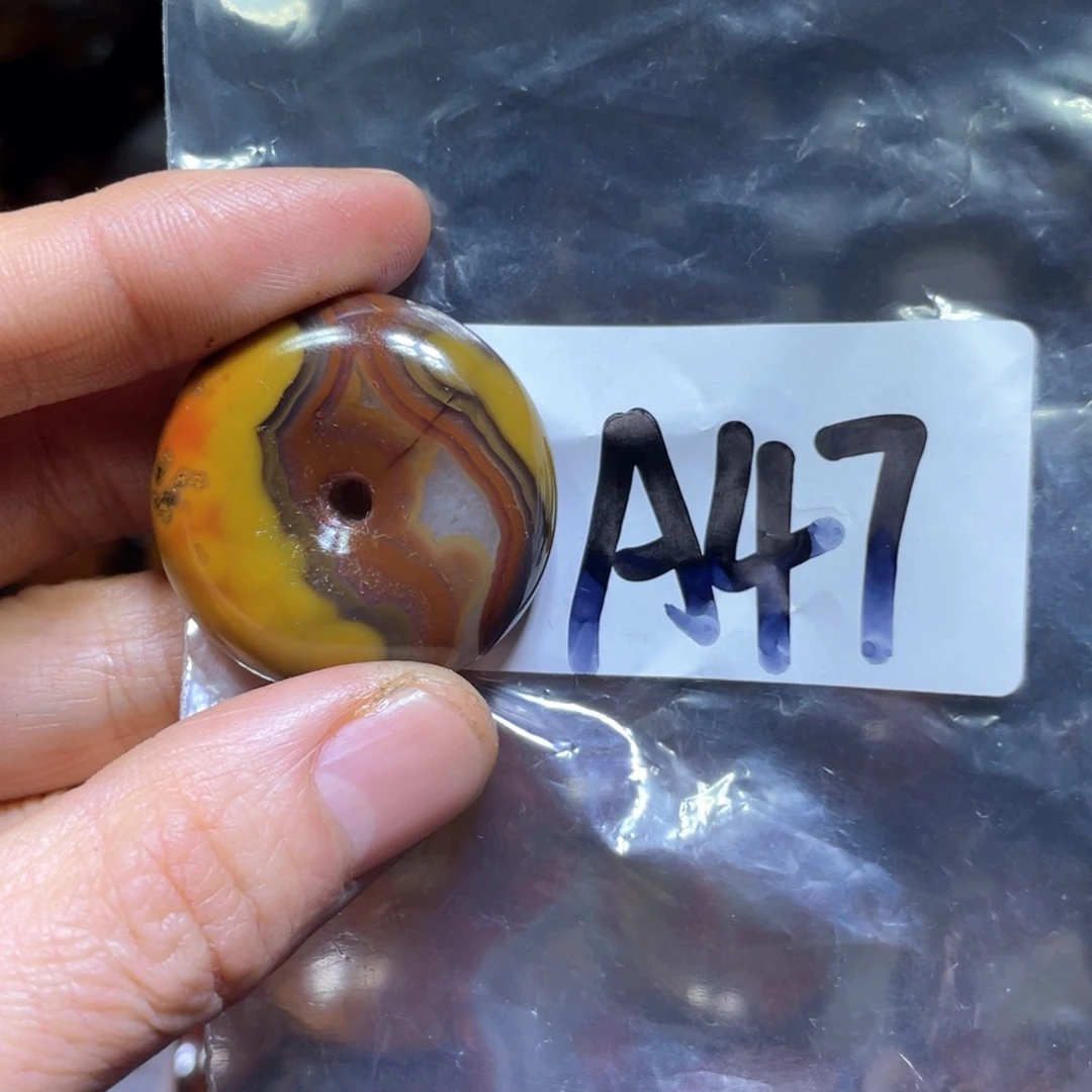 玛瑙/玉髓颈饰合金