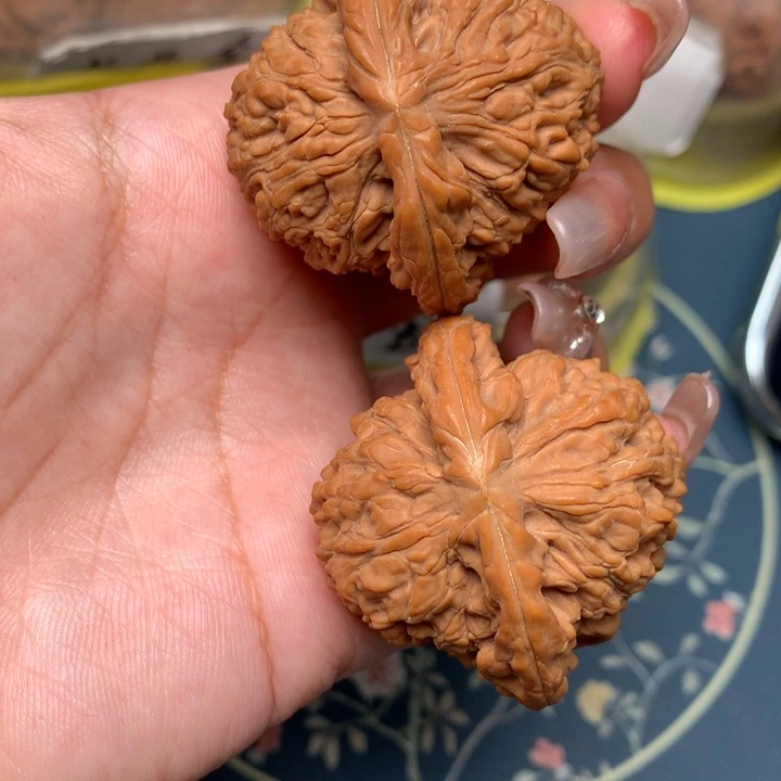 文玩核桃把件42-14650-8