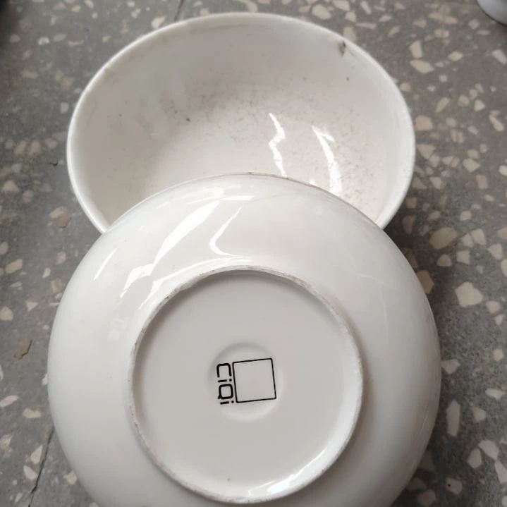 瓷片陶瓷盘子碗啥都有