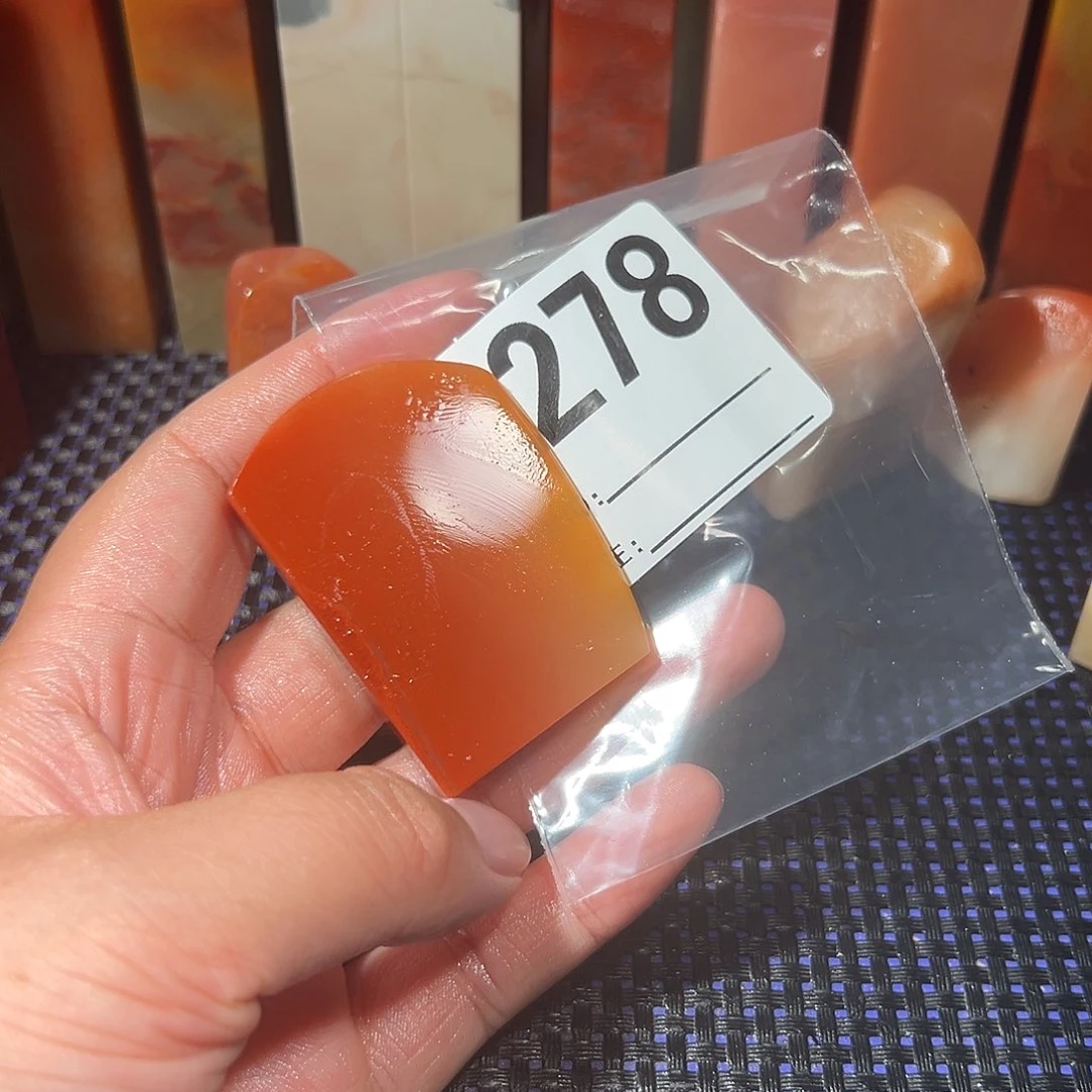 【闪购商品】寿山石印石尊****人老挝石