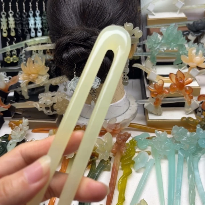 蛇纹石玉合金发簪