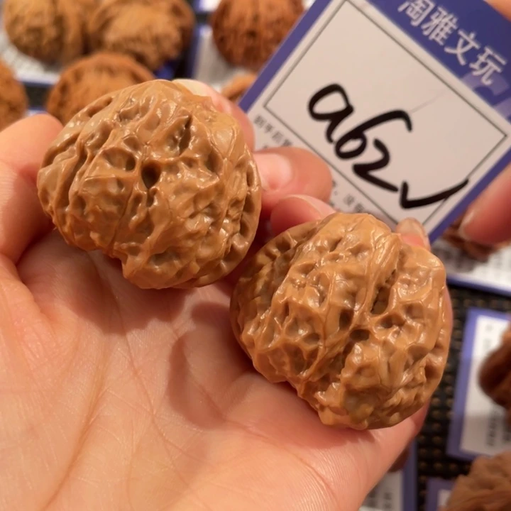 把件文玩核桃62号3.8蛤蟆头