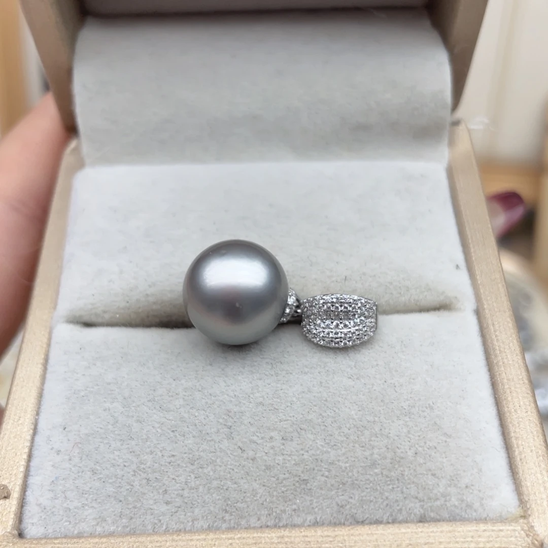 颈饰银S925镶嵌海水珍珠E45