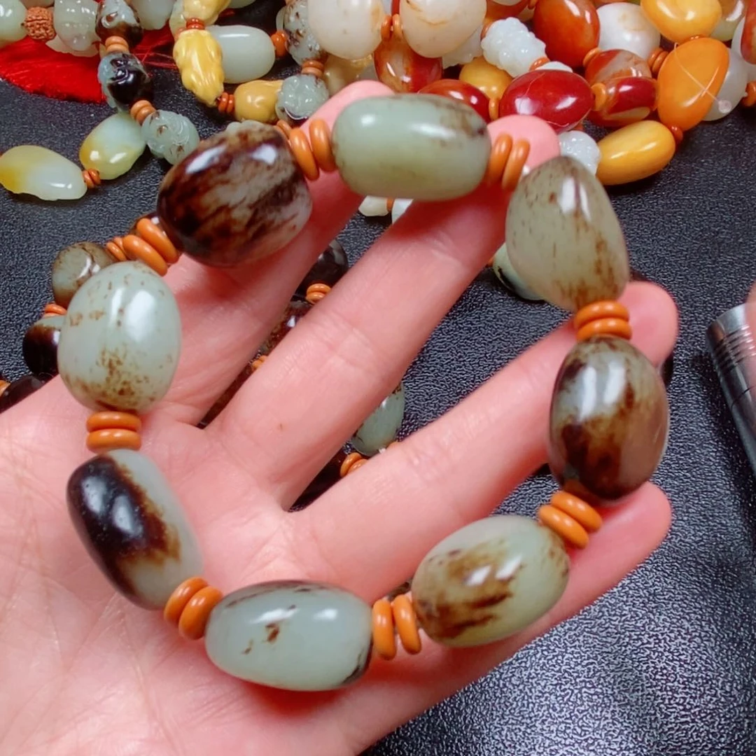 风***和田玉未镶嵌颈饰