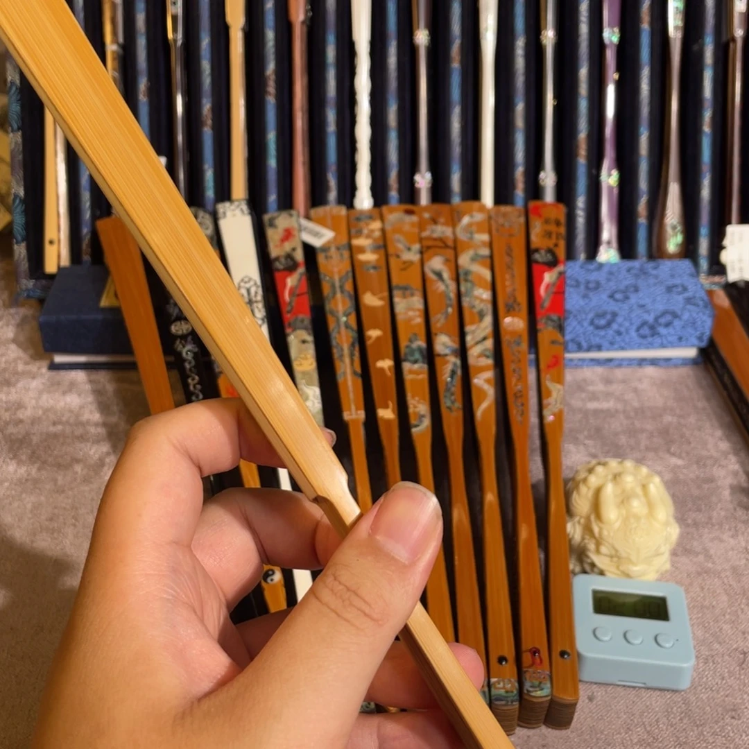 扇子手工制作工艺精湛