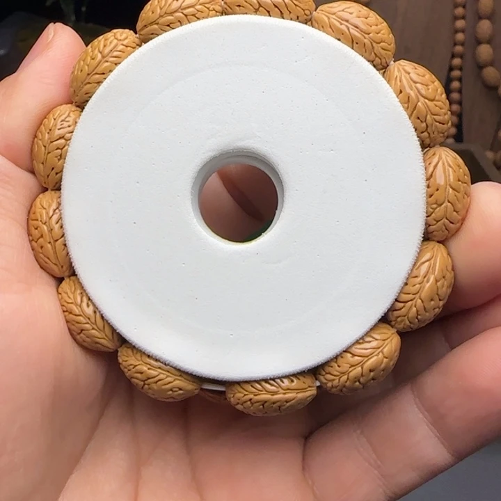 哼***哈手串桃核麦穗钱袋子