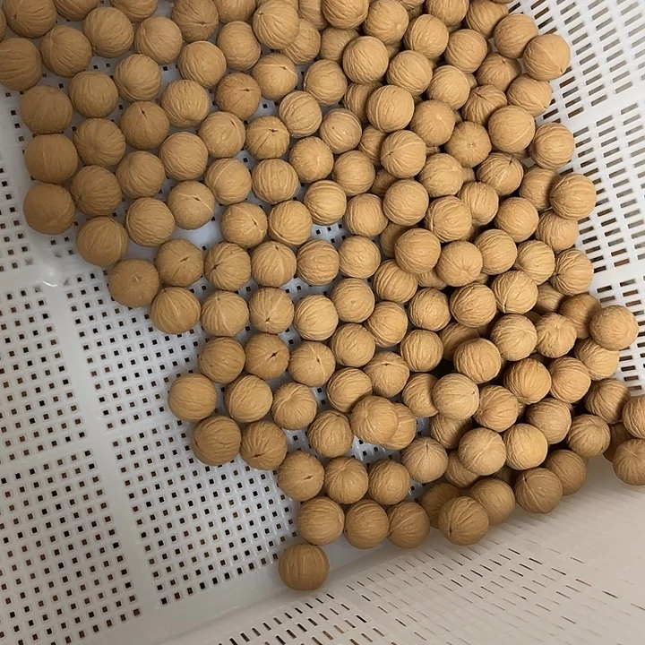 手串猴头核桃聚宝盆30颗，龙珠50颗