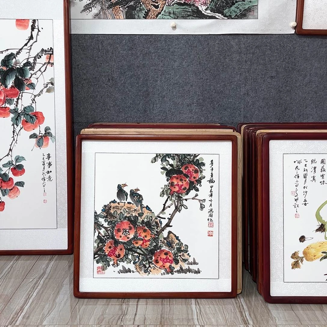 国画书画作品带框63×63厘米