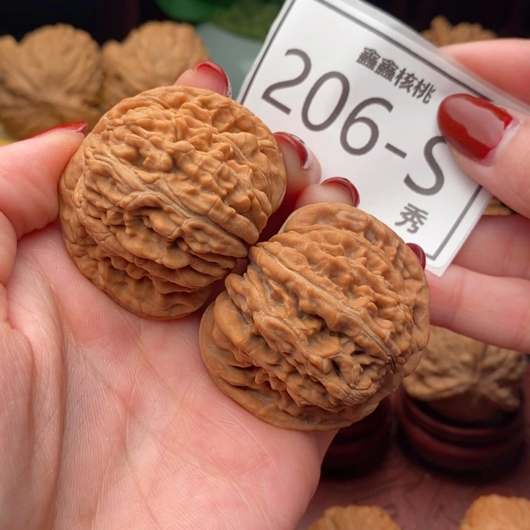 文玩核桃把件汉高楼42