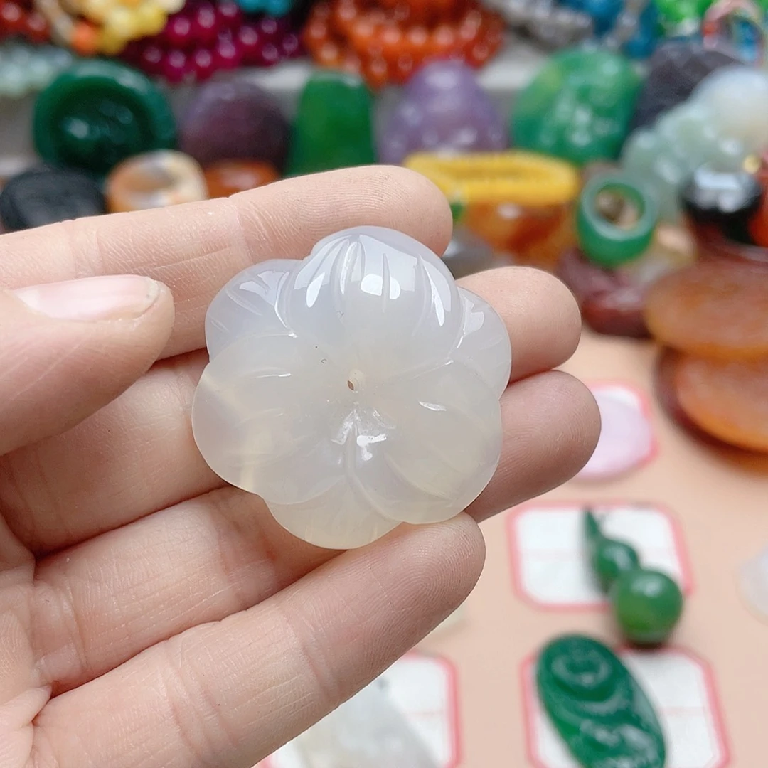 玛瑙/玉髓颈饰合金雨***虹