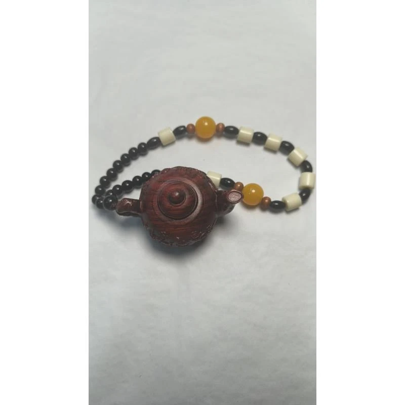 ZJ141 紫檀把件（把壶）