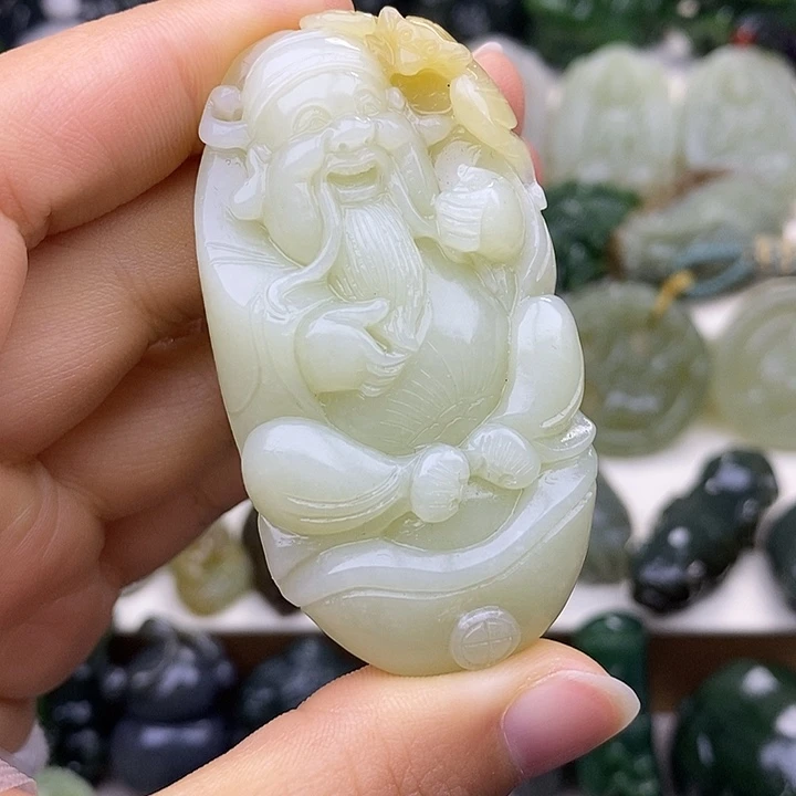 颈饰未镶嵌和田玉