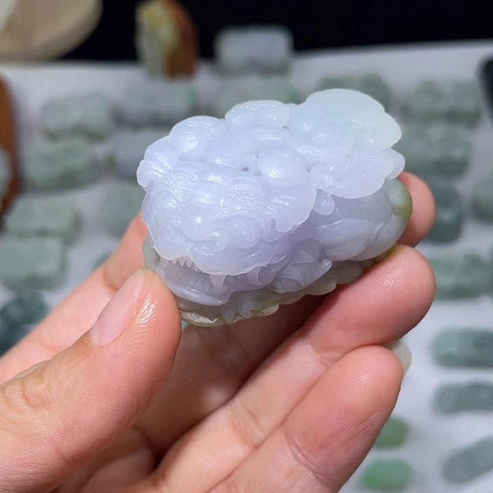 翡翠未镶嵌颈饰32貔貅