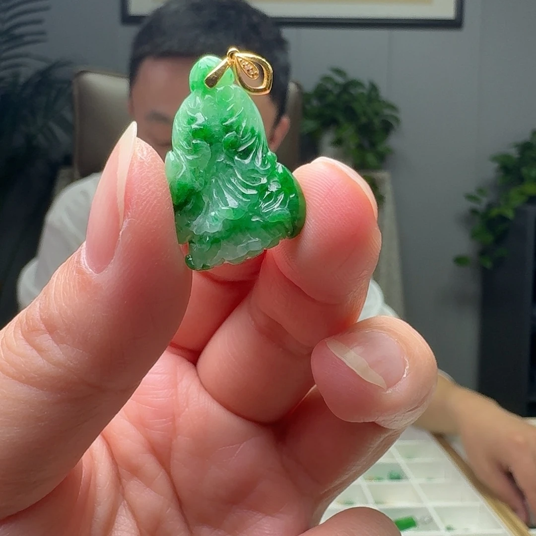 翡翠18K金镶嵌吊坠(不含链)天然