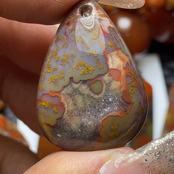 玛瑙/玉髓颈饰未镶嵌