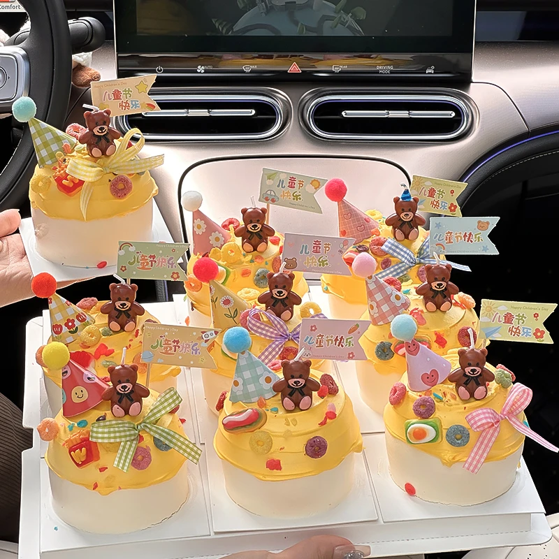 六一儿童节快乐小旗蛋糕装饰插件迷你帽子小熊蜡烛烘焙甜品台插牌