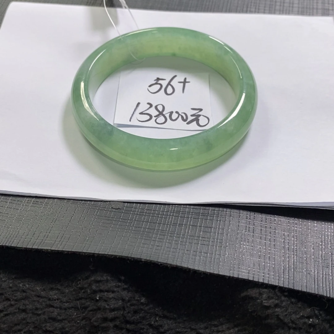 【闪购商品】未镶嵌手镯翡翠