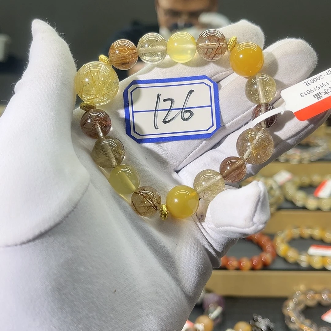 水晶手链未镶嵌晶莹剔透
