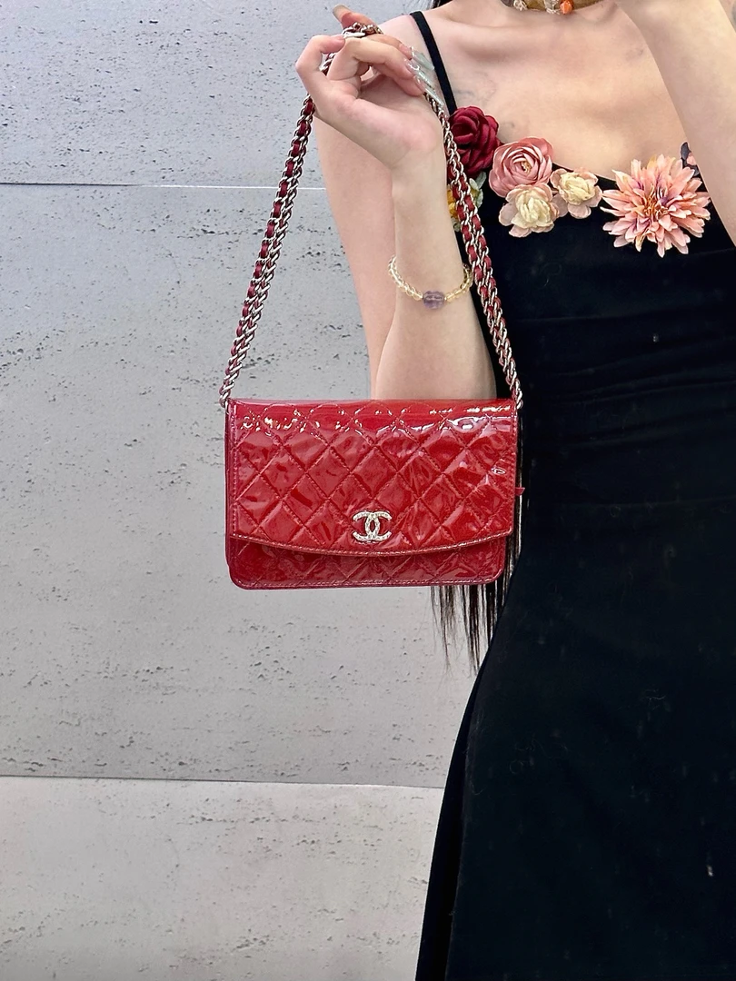 95新 Chanel/香奈儿 chanel 车厘子红发财woc斜挎包