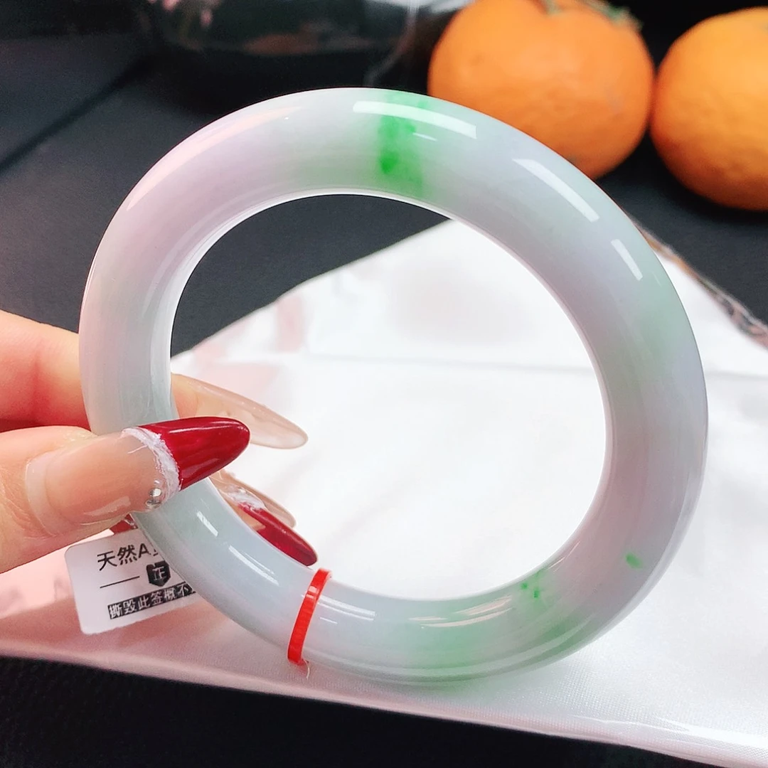 翡翠手镯未镶嵌60胖