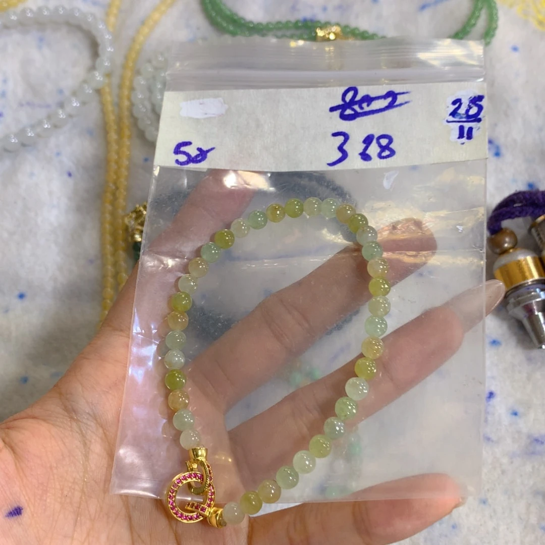 未镶嵌定制翡翠天然缅甸翡翠多样性