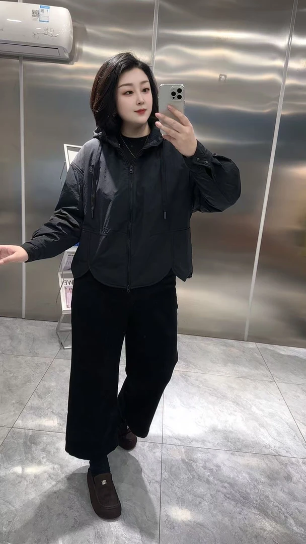 【聪姐推荐】90237新款时尚休闲连帽羊毛绒外套（衣长69，胸围144）