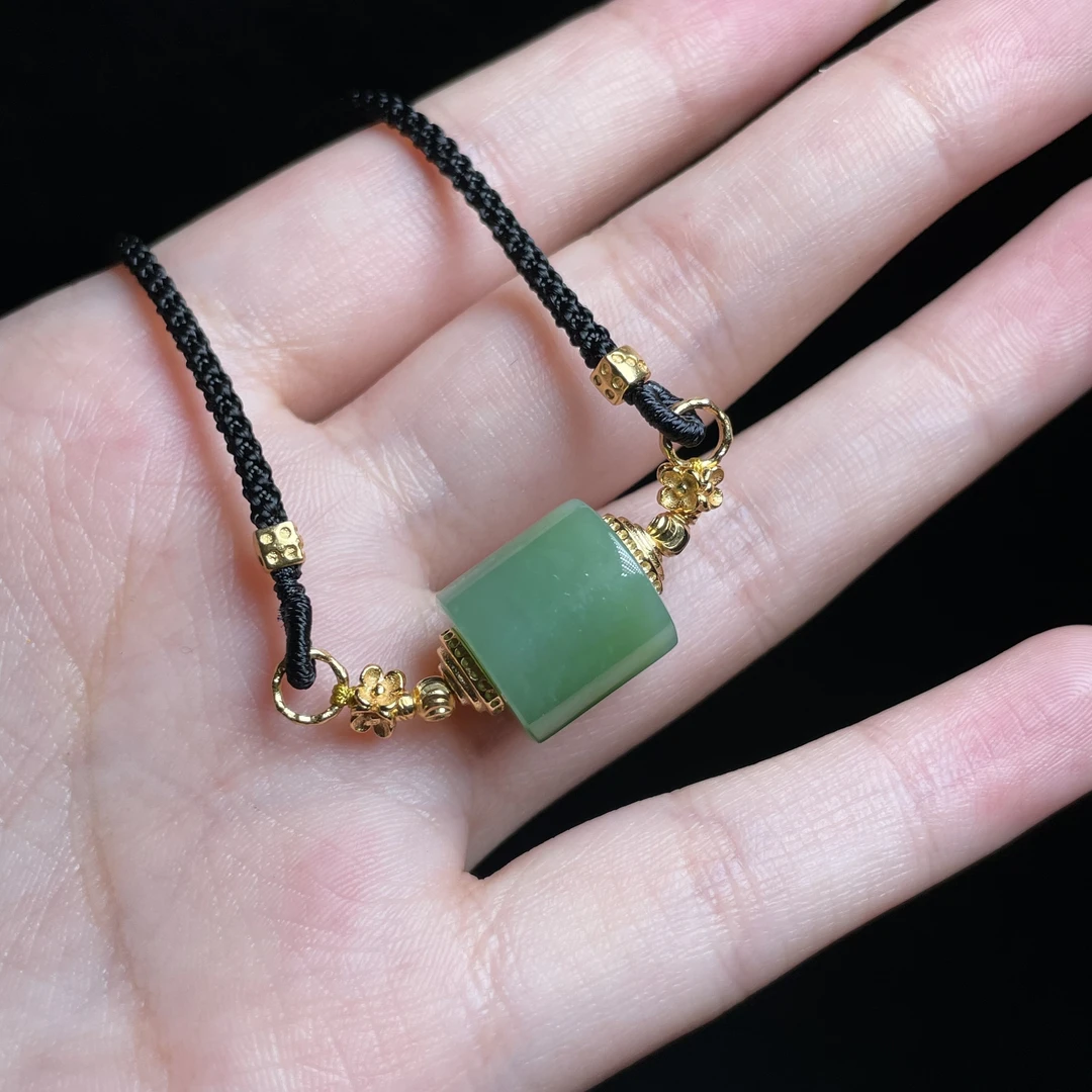 【玉总珠宝】和田玉碧路路通吊坠-约12mm 多样性发一 CAN1470799