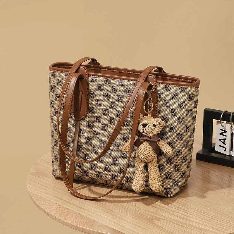 以舟托特包包女2025新款秋冬大容量大学生上课通勤单肩手提女包潮